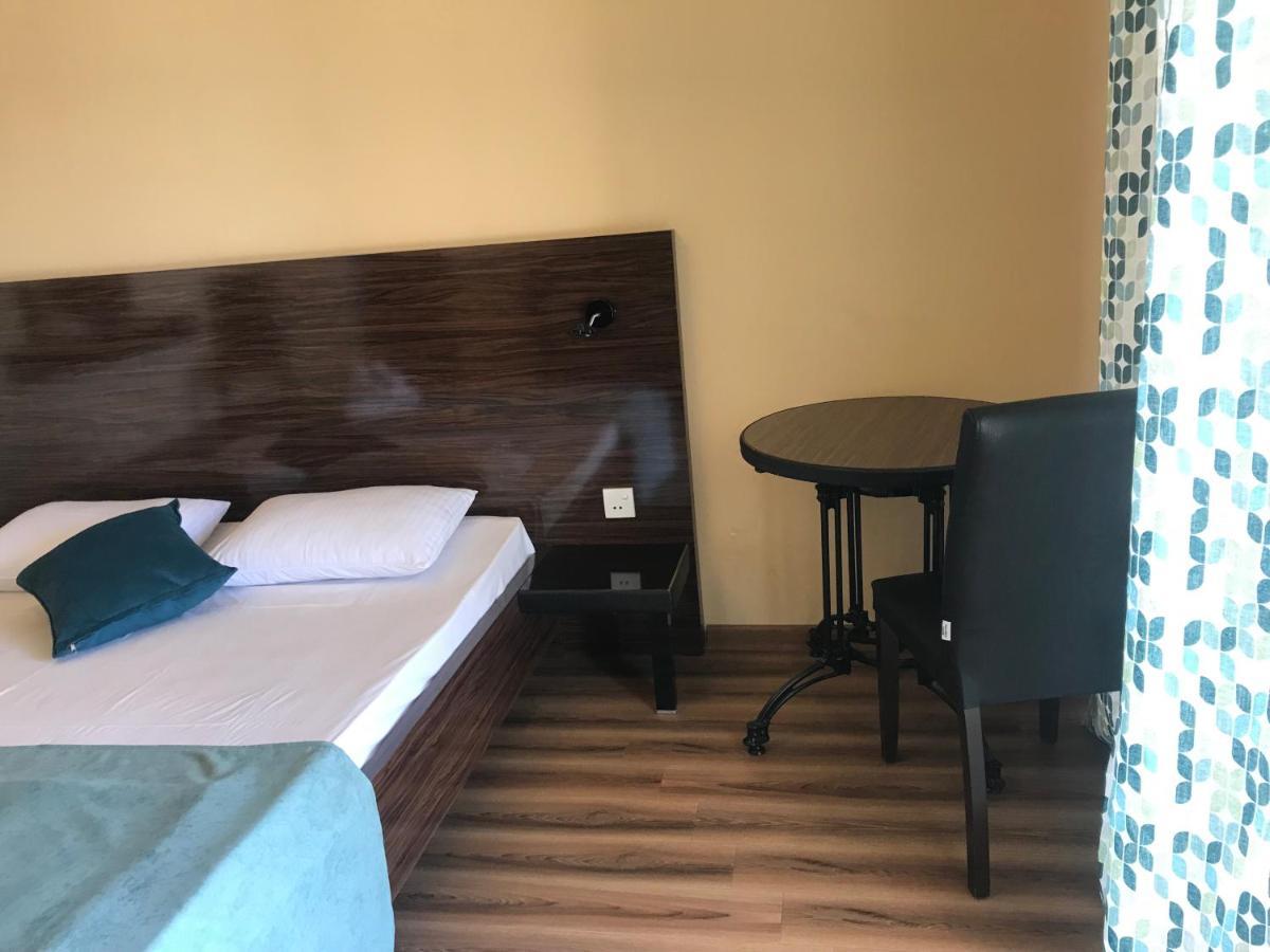 Guesthouse Aygestan เยเรวาน ภายนอก รูปภาพ